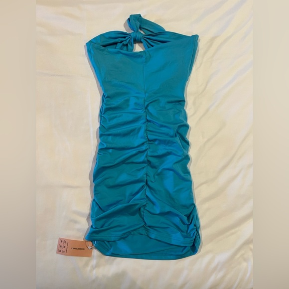 Backless Halter Mini Dress - Picture 4 of 5